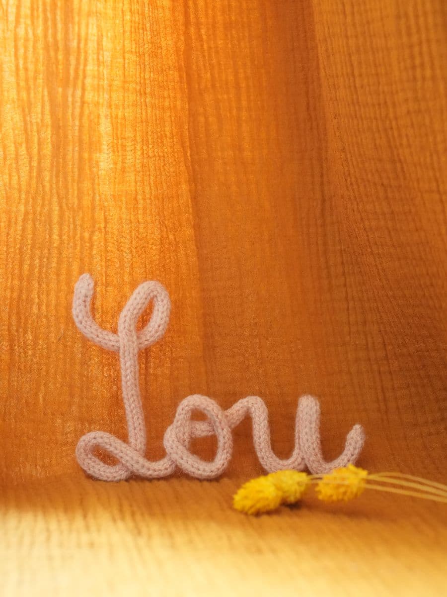 Prénom ou mot en tricotin